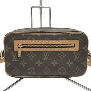 Louis Vuitton Case Cosmetic Pouch Accessory Cite Bag Shoulder Pochette